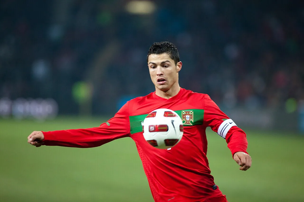 Jorge Jesus, seleccionador de Portugal: «Ningún jugador me hará cambiar de opinión, ni él ni nadie»: Cristiano deja el estadio en una furgoneta y vuelve a no entrenar