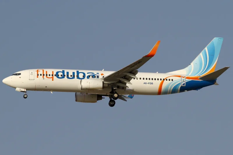 «Lo atamos con los cables de los auriculares»: así redujeron unos pasajeros al copiloto que, según Israel, intentó estrellar un avión con 174 personas rumbo a Tel Aviv