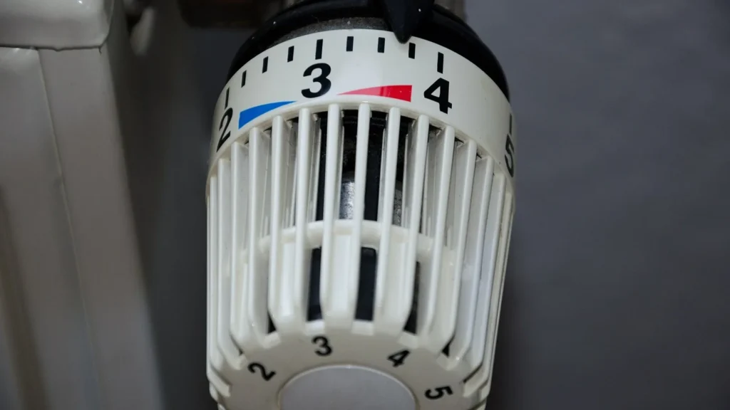 Válvula termostática de un radiador